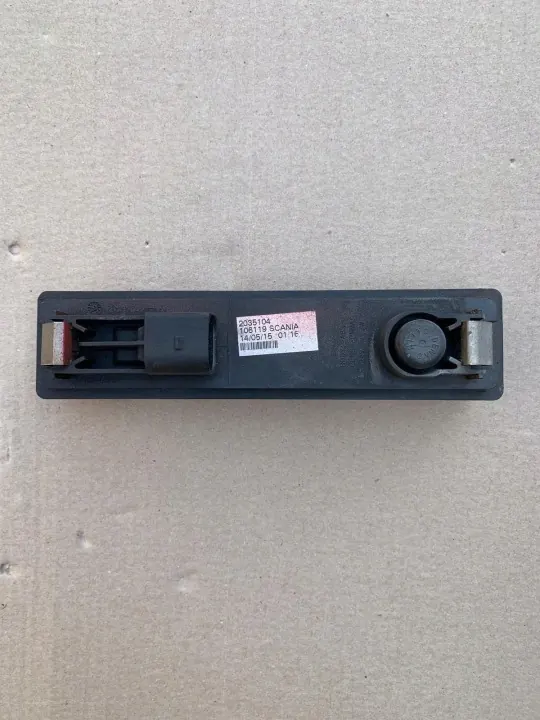 Scania R Euro6 contourlamp OEM 2035104 LH image 5