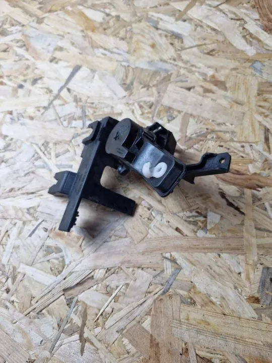 Opel Combo D achter linker deurhendel OEM 2630007784 image 5
