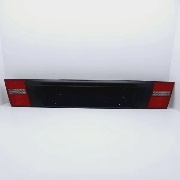 Junta Maletero Lancia Delta OEM DRC83779 - Usado image 2
