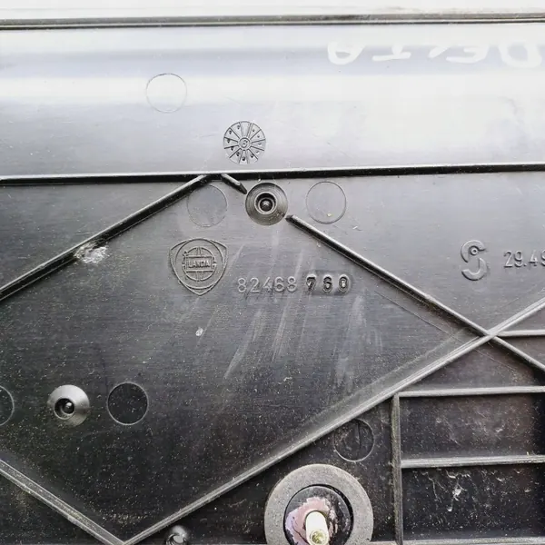 Junta Maletero Lancia Delta OEM DRC83779 - Usado image 5