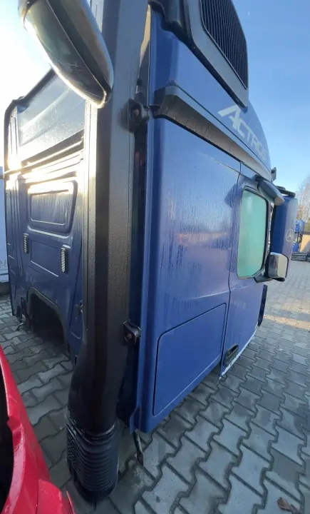 Mercedes Actros Kapea ohjaamo OEM Kabina Actros wąska image 3