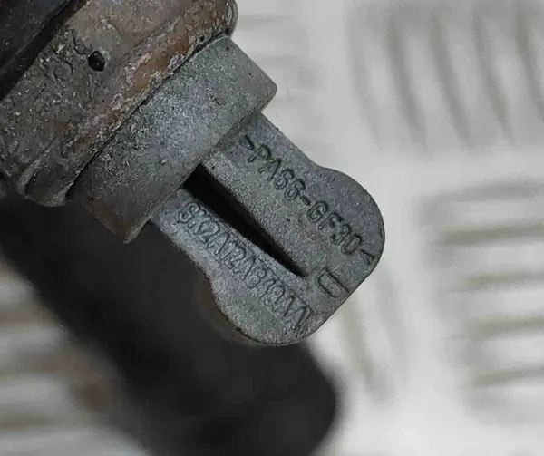 Ford Kuga III 2025 Manguera de Refrigeración image 7