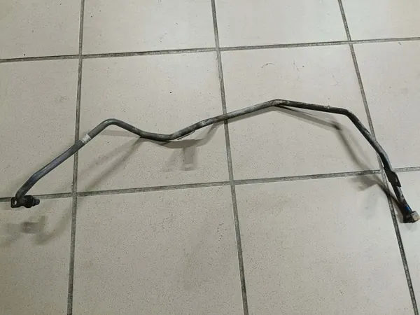 Tuyau d'huile Audi A4 B8 Automatique 8K0317817AT image 1