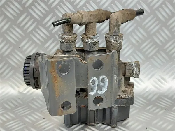 Vanne de suspension pneumatique arrière Volvo FH 12/13 2002-2009 OEM 20514450 image 5