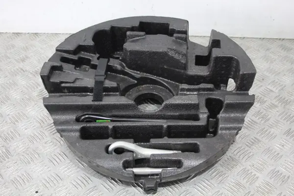 OEM A1648901614 korjaussarja GL W164 X164:lle image 2