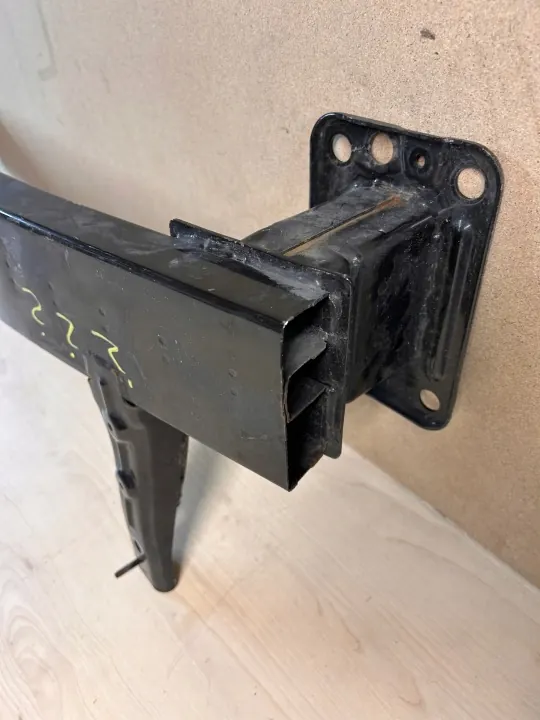 Hyundai I30 III framförstärkningsstång OEM 64900S0000 image 4