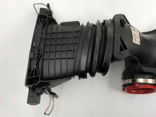 Luftmassenmesser OEM A6420901642 ohne Sensoren image 3