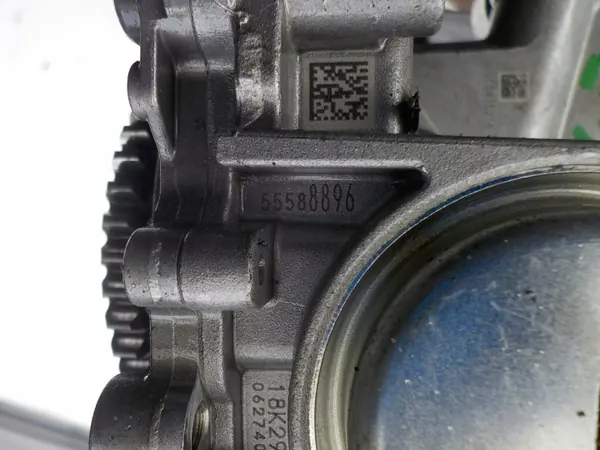 Bomba de aceite MG ZS 19r 1.0 T-GDI OEM 55588896 image 4