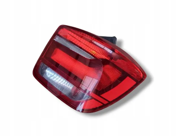 Luz trasera derecha BMW 1 F20/F21 2013 OEM 7270098 image 2