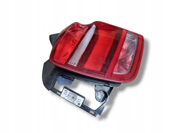 Luz trasera derecha BMW 1 F20/F21 2013 OEM 7270098 image 3