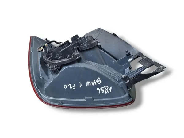 Luz trasera derecha BMW 1 F20/F21 2013 OEM 7270098 image 5