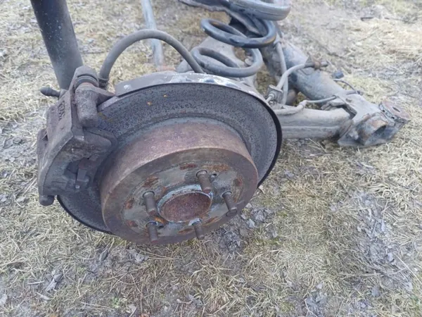 Taka-Akselipalkki OEM Wózek Tylny Grandis Mitsubishi image 5