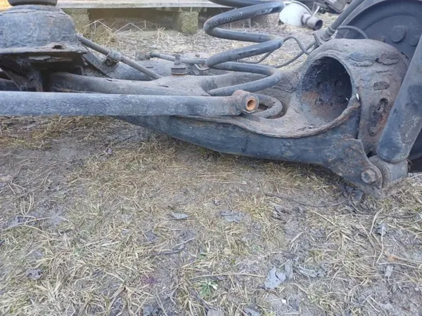 Taka-Akselipalkki OEM Wózek Tylny Grandis Mitsubishi image 7