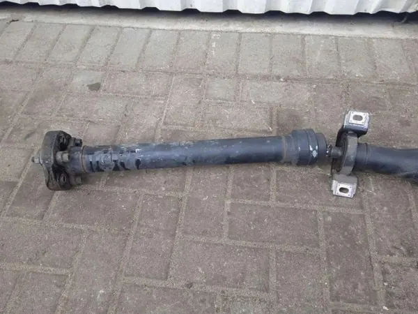 Mercedes GLE W166 Vetoakseli OEM A1664101001 image 7