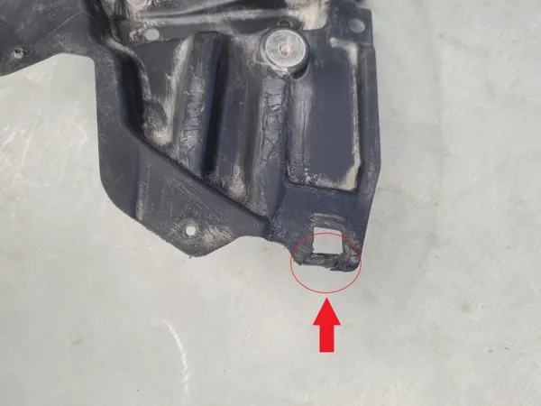 Para-lama dianteiro direito Toyota Yaris OEM 53875-0D680 image 3