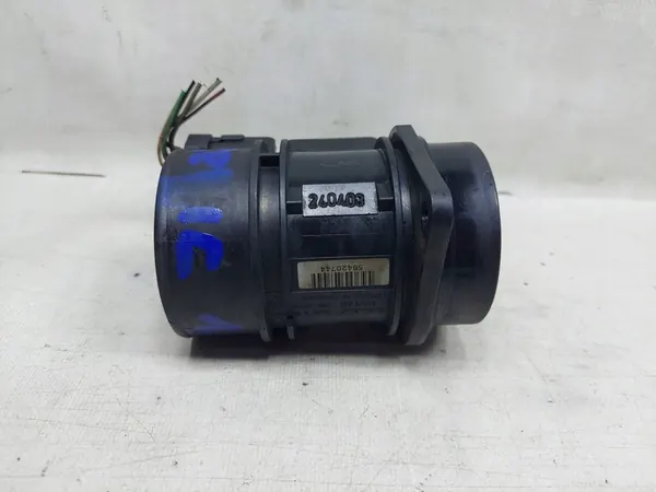 Luftmassenmesser Renault Scenic I 1.9 DCI image 5