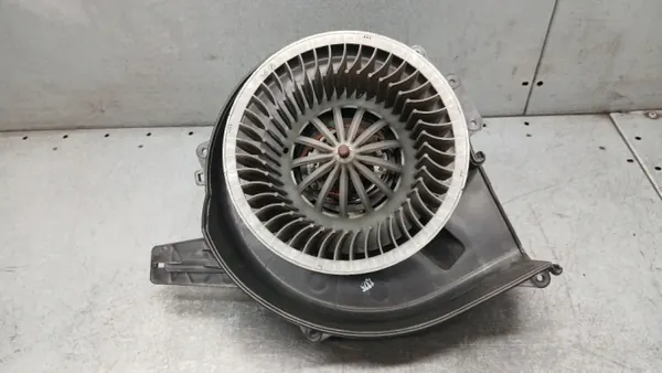 Moteur de chauffage 6Q1819015G Skoda Roomster I image 2