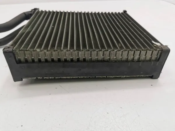 Audi A4 S4 B6 2002 Radiador de A/C 8E1820103 image 6