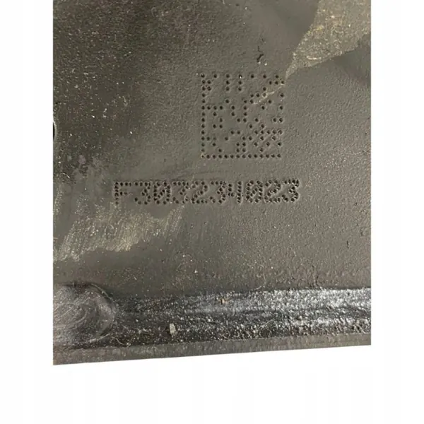 BMW i4 Taka-apukehys OEM 3B7916221 image 10