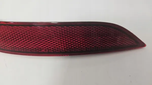 AUDI A3 Oikea Heijastin 8V0945106 image 2