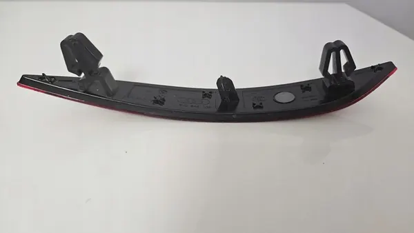 AUDI A3 Oikea Heijastin 8V0945106 image 5