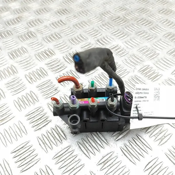 Luftverteiler/Ventilblock (Luftfederung) Porsche Taycan 971616013C image 2