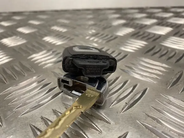 Llave Audi A6 usado OEM 4G0959754K 3.0L diésel image 4