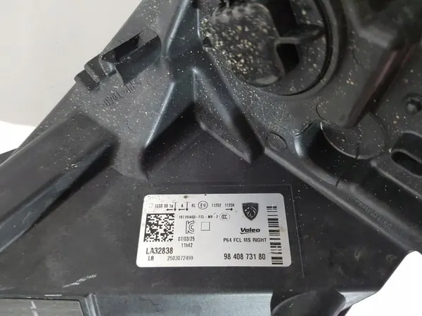 OEM 9840873180 Lámpara LED DRL Derecha para Peugeot 3008/5008 image 4