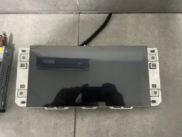 Ecrã MMI Audi Q3 original OEM 83A919605C image 3