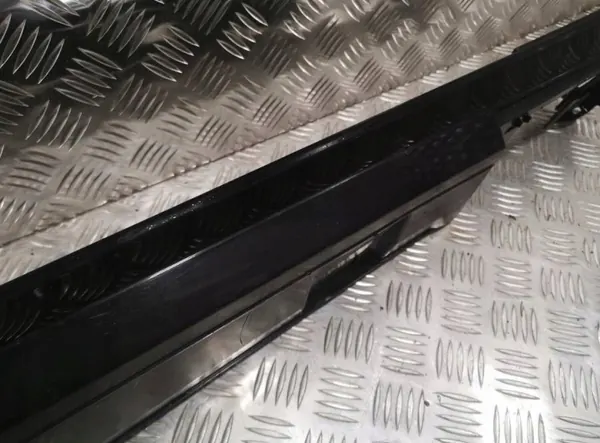 Faixa lateral direita OEM 4G0853856M para Audi A6 C7 Lift image 5