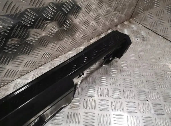 Faixa lateral direita OEM 4G0853856M para Audi A6 C7 Lift image 6