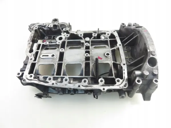 Cárter de aceite usado OEM R83JA para Citroen image 9