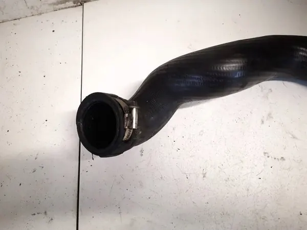 Manguera de intercooler Audi A4 2004 1.9L 8E0145737E image 2