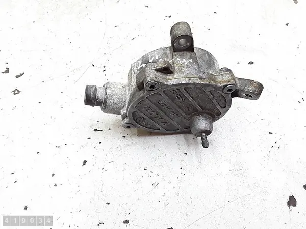 Vakuumbromspump Volvo V70 2006 2400td 136kw OEM 30731825 image 4