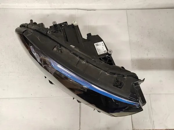 MERCEDES EQB X243 Rechter LED Koplamp image 2