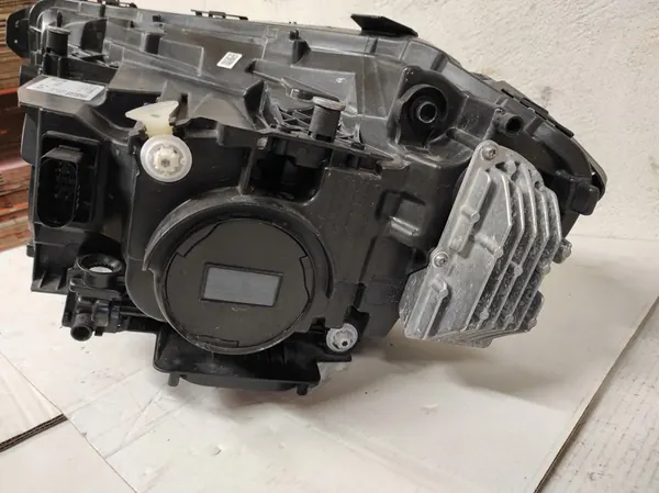 MERCEDES EQB X243 Rechter LED Koplamp image 6