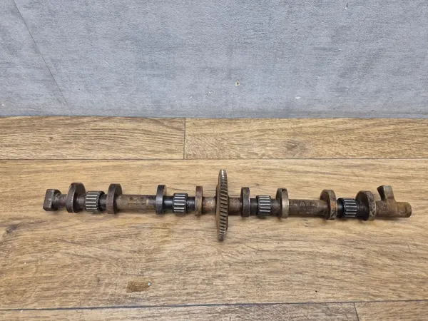 BMW Valvetronic Kamaxel OEM 7630747 - Begagnad image 2