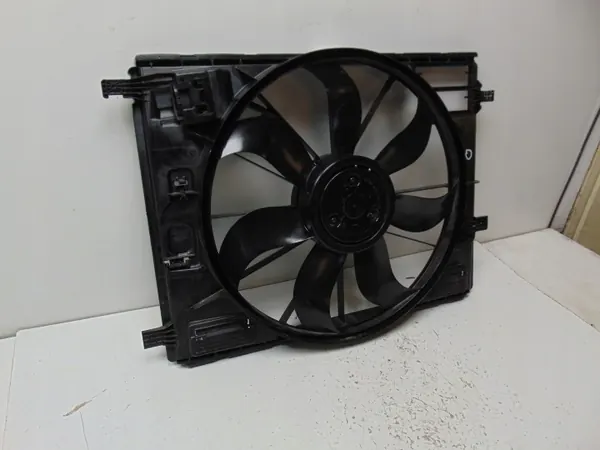 Koelventilator OEM A0999060202 voor Mercedes C W206 image 3