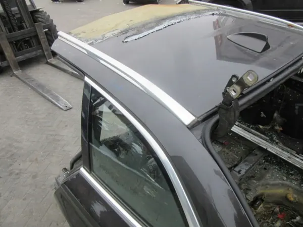 BMW OE 4x4OE002877 Garde-boue Arrière Plancher image 8
