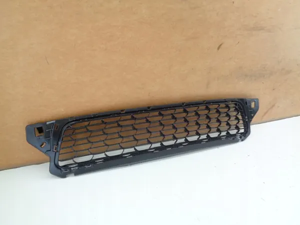 Griglia centrale paraurti anteriore Dacia Duster I 622540347R image 2