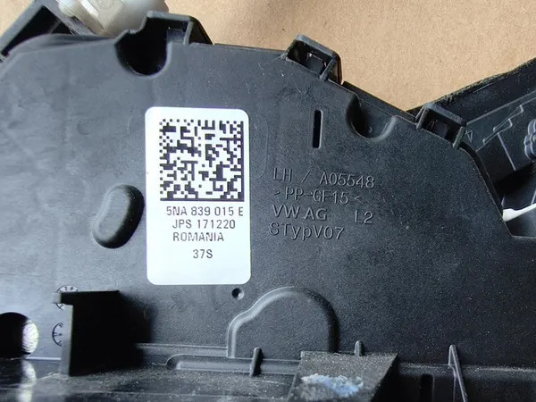 Volkswagen Dörrlås 5NA839015E image 2