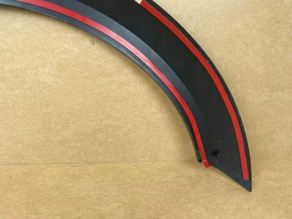 OEM 8W9853717 Para-lamas Dianteiro Esquerdo Audi A4 B9 image 8