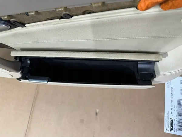 Ovipeite Oikea Etu Mercedes SL R230 Beige image 9