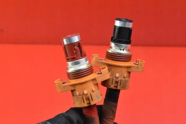 Hochspannungskabel OEM 1063415-10-A Tesla Model S image 5