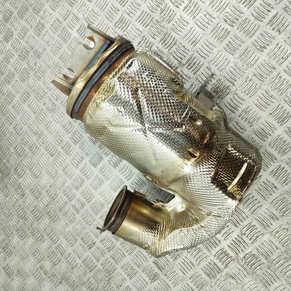 Mercedes W247 Katalysator OEM A1774901405 image 3
