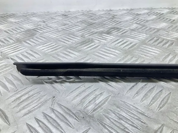 Audi A3 S3 8V Achterruitlijst OEM 8V7853268 image 7