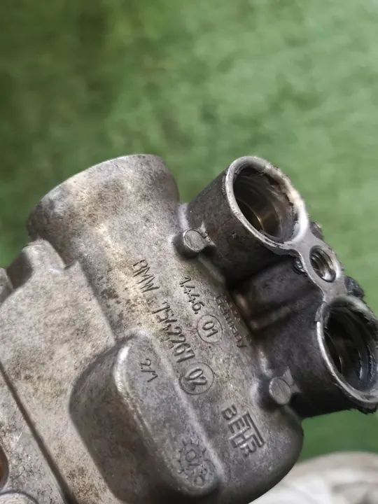 Oljekyltermostat BMW X5 E70 7542267 image 5