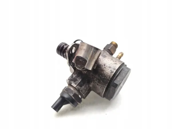 Pompe à carburant haute pression Skoda Yeti OEM 03C127026D image 4