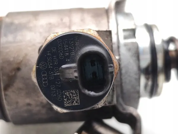 Pompe à carburant haute pression Skoda Yeti OEM 03C127026D image 6