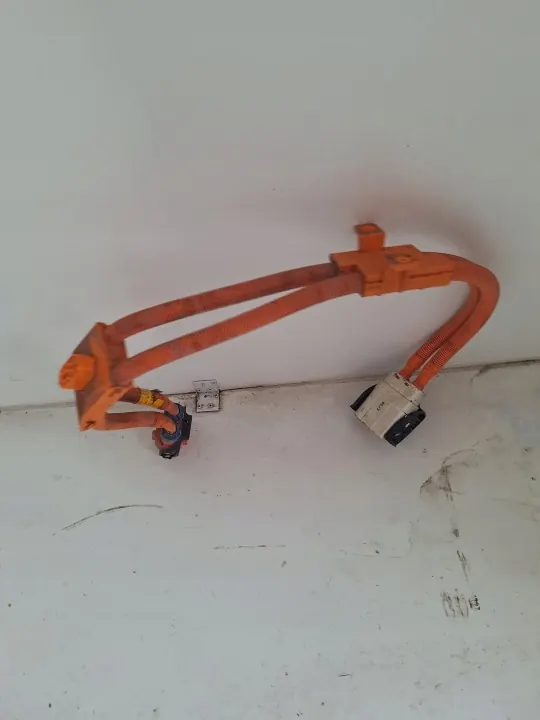 Cable Alta Tensión Kia OEM 91876E4000 - Usado image 2